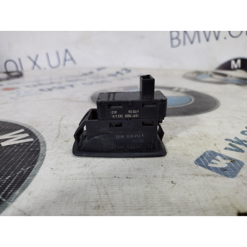 Кнопка стеклоподъемника (электрика / кнопки) BMW 3-series E90 2006 N46B20 61 31 6 935 534