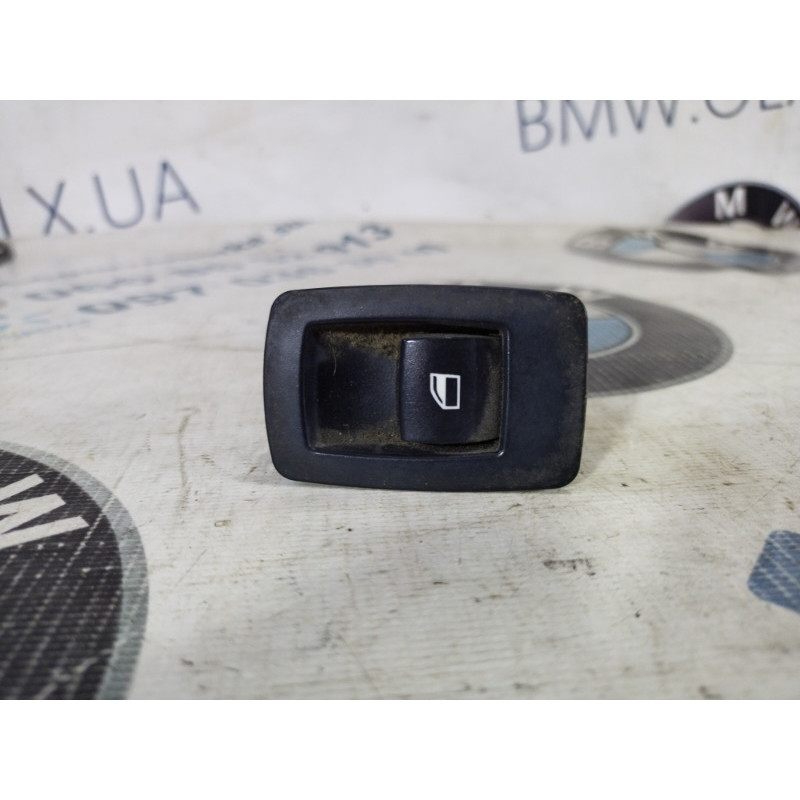 Кнопка стеклоподъемника (электрика / кнопки) BMW 3-series E90 2006 N46B20 61 31 6 935 534