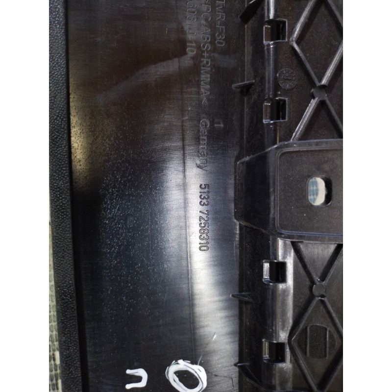 Накладка двери боковая (кузов и элементы) BMW 3-series F30 2013 N26B20 51337258310