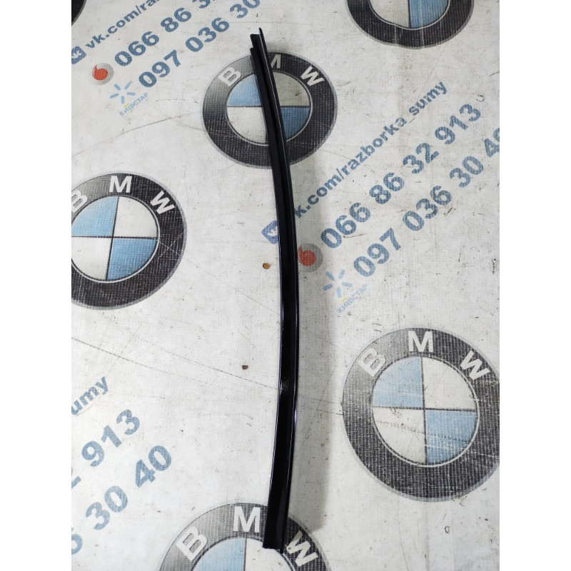 Направляющая стекла двери (кузов и элементы) BMW 3-series F30 2013 N26B20 51357263382