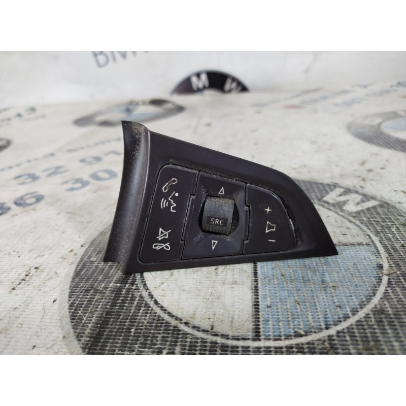 Кнопки руля (электрика / кнопки) Opel Insignia A 2010 2.0 DTH 13268687