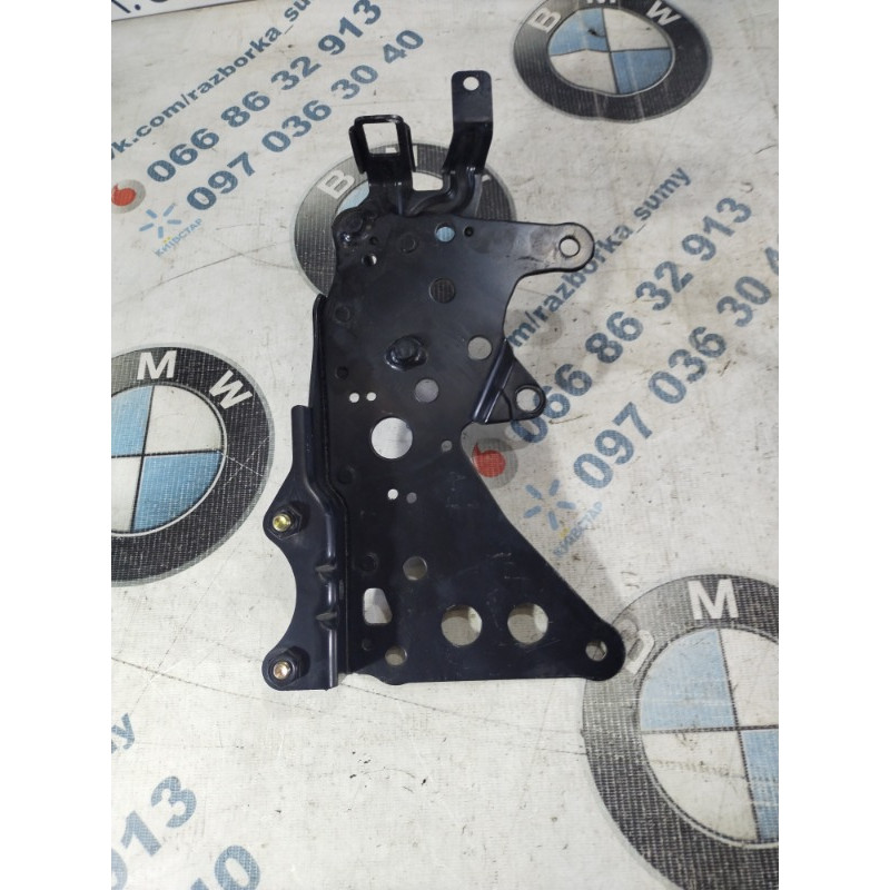 Кронштейн сидения (салон) BMW X5 E53 2003 M62B44 52208258744
