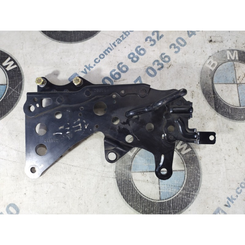 Кронштейн (двигатель и элементы) BMW X5 E53 2003 M62B44 52208258743