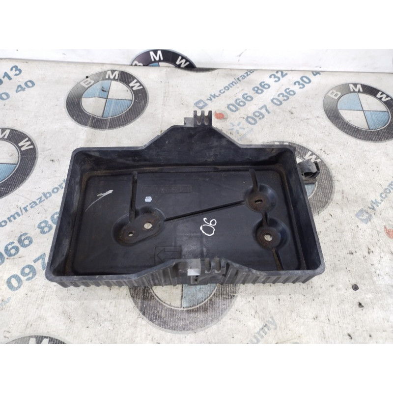 Крепление аккумулятора (кузов и элементы) Mazda 6 GH 2008 2.0 RF7J gam656041