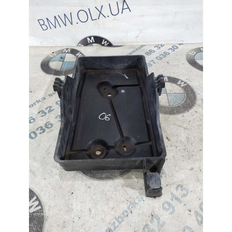 Крепление аккумулятора (кузов и элементы) Mazda 6 GH 2008 2.0 RF7J gam656041