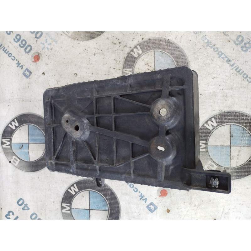 Крепление аккумулятора (кузов и элементы) Mazda 6 GH 2008 2.0 RF7J gam656041