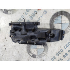 Кронштейн блока предохранителей