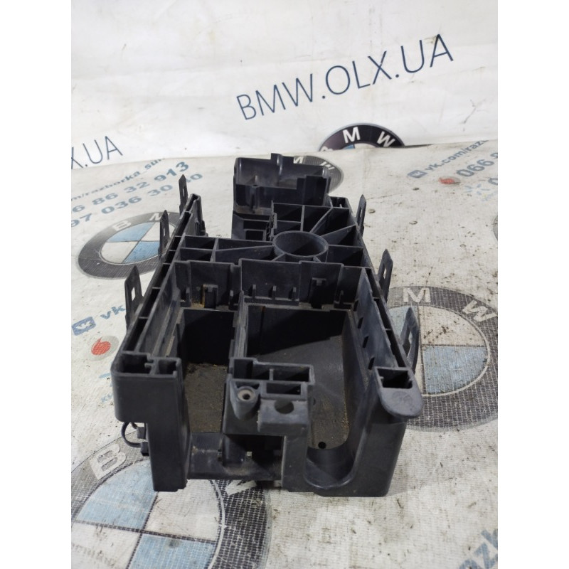 Корпус блока предохранителей (кузов и элементы) Opel Insignia A 2010 2.0 DTH 13253551