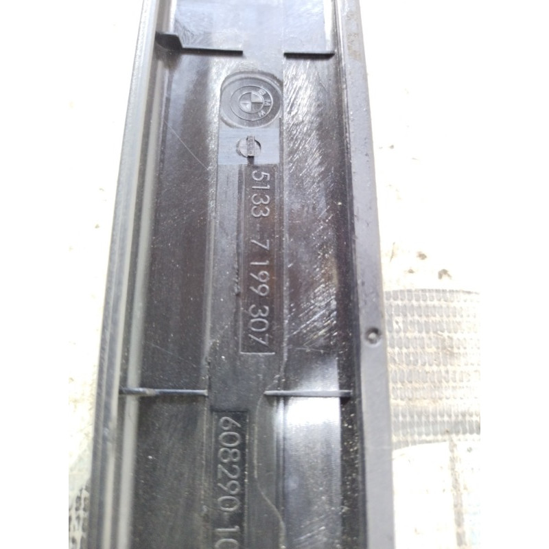 Бічна накладка двері (кузов і елементи) BMW 5-series F10 2013 N47D20 51337199307