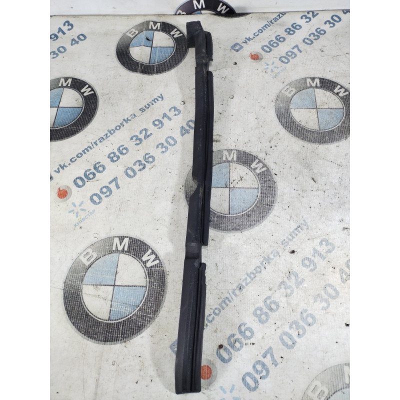 Уплотнитель крыла (кузов и элементы) BMW 5-series F10 2011 N63B44 51489132299