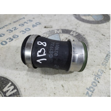 Патрубок интеркулера