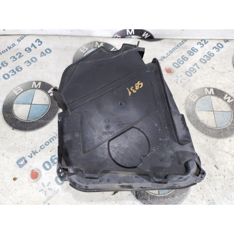 Крышка корпуса воздушного фильтра (впускная система) BMW 5-series F10 2011 N63B44 64119216222