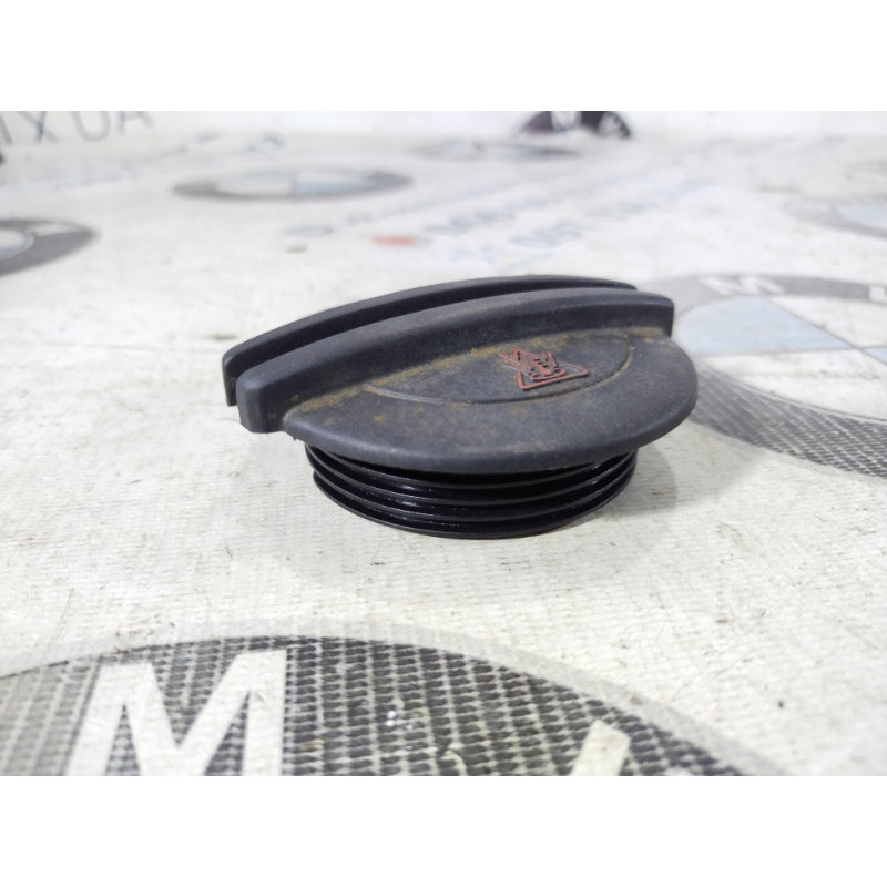 Крышка расширительного бачка (система охлаждения) Volkswagen Tiguan 5N 2.0 5Q0121321