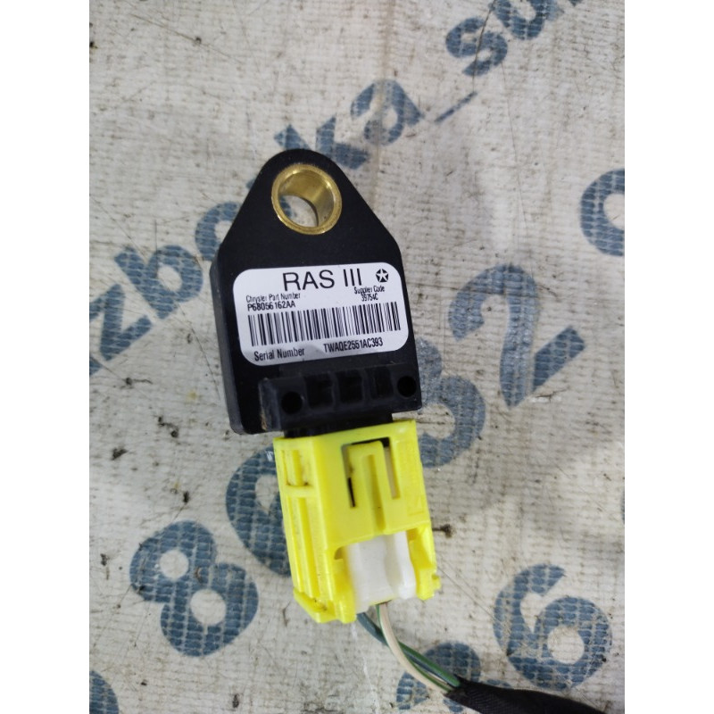 Датчик удара (электрика / датчики) Jeep Patriot MK74 2012 2.4 68056162aa