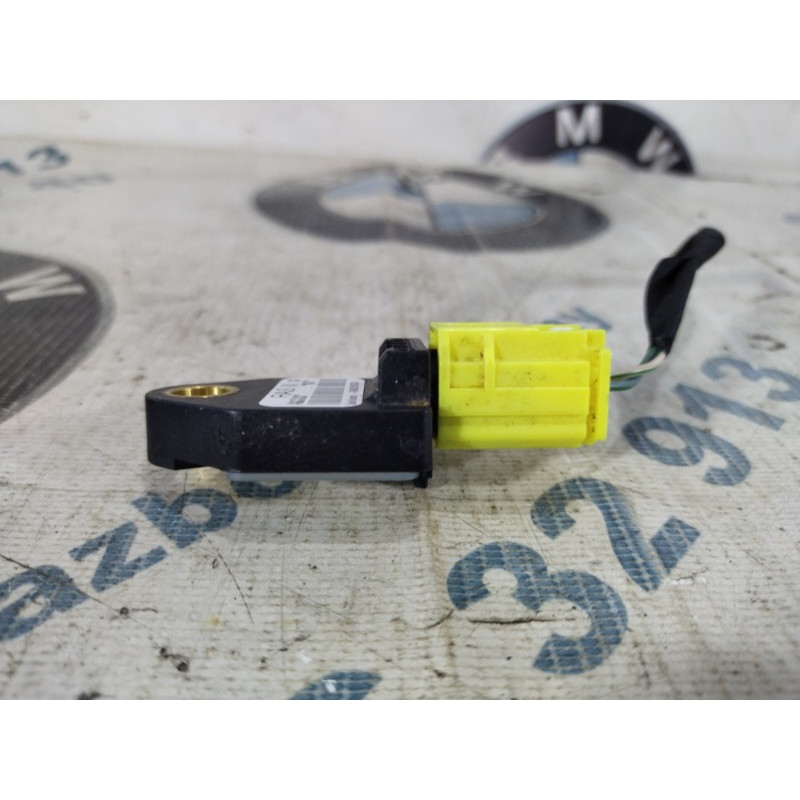 Датчик удара (электрика / датчики) Jeep Patriot MK74 2012 2.4 68056162aa