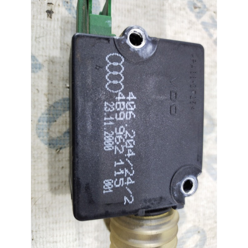 Соленоид (электрика) AUDI A6 C5 2001 2.5 AKE 4b9962115