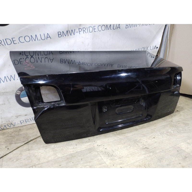 Крышка багажника (кузов и элементы) Audi A4 B7 8E5827023AA