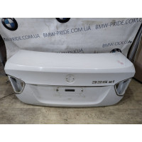 Кришка багажника