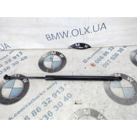 Амортизатор багажника