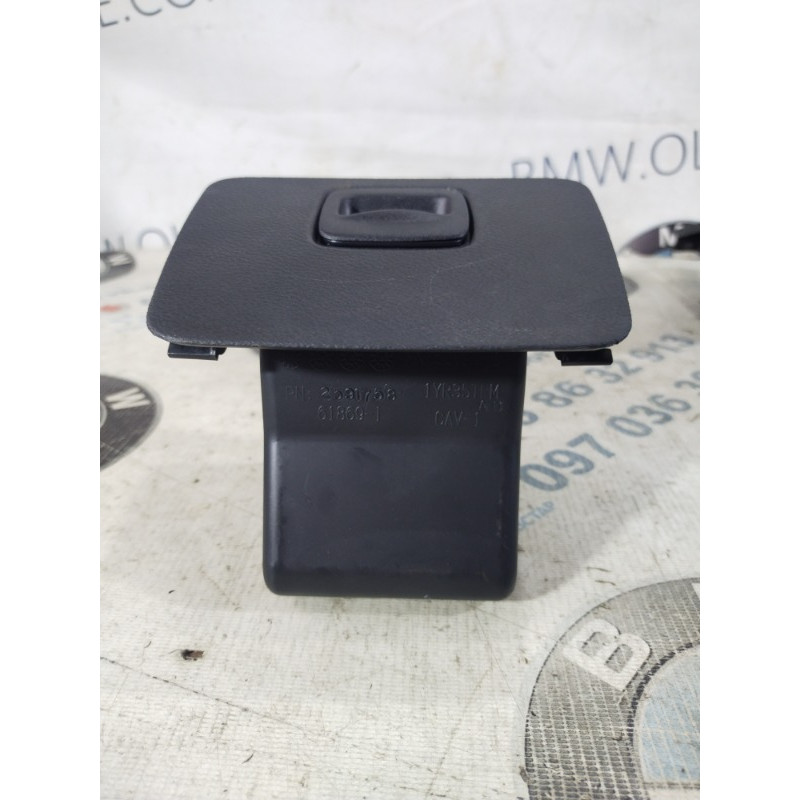 Водійський бардачок (салон) Jeep Cherokee KL 2014 2.4 1YR35DX9AB