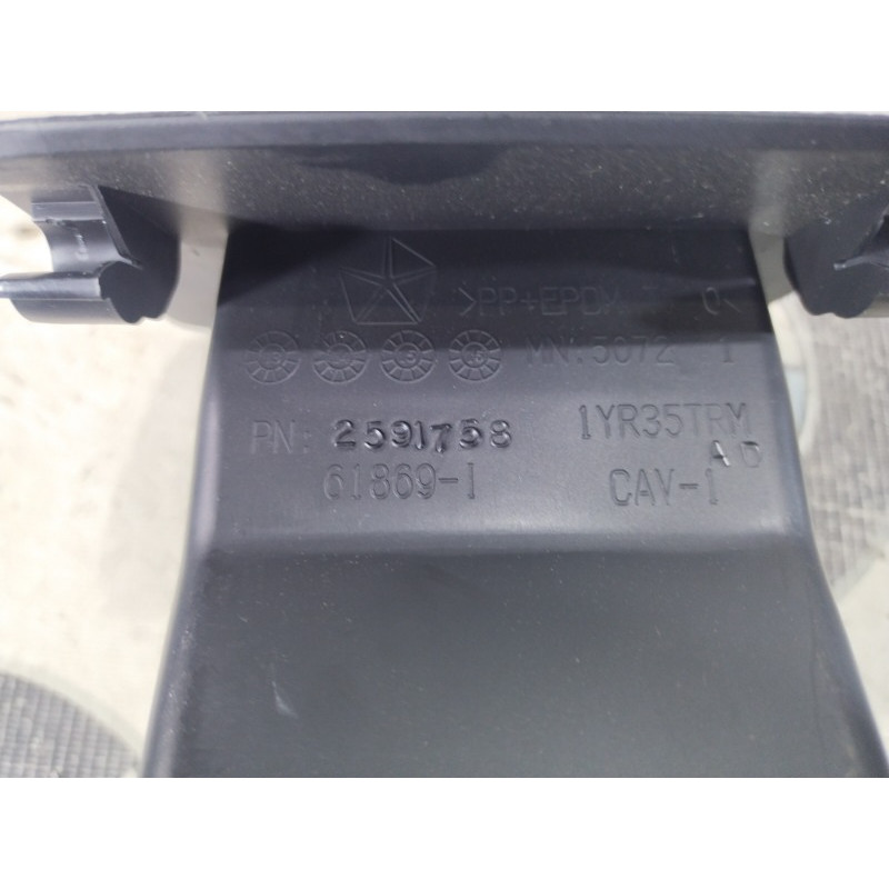 Водійський бардачок (салон) Jeep Cherokee KL 2014 2.4 1YR35DX9AB