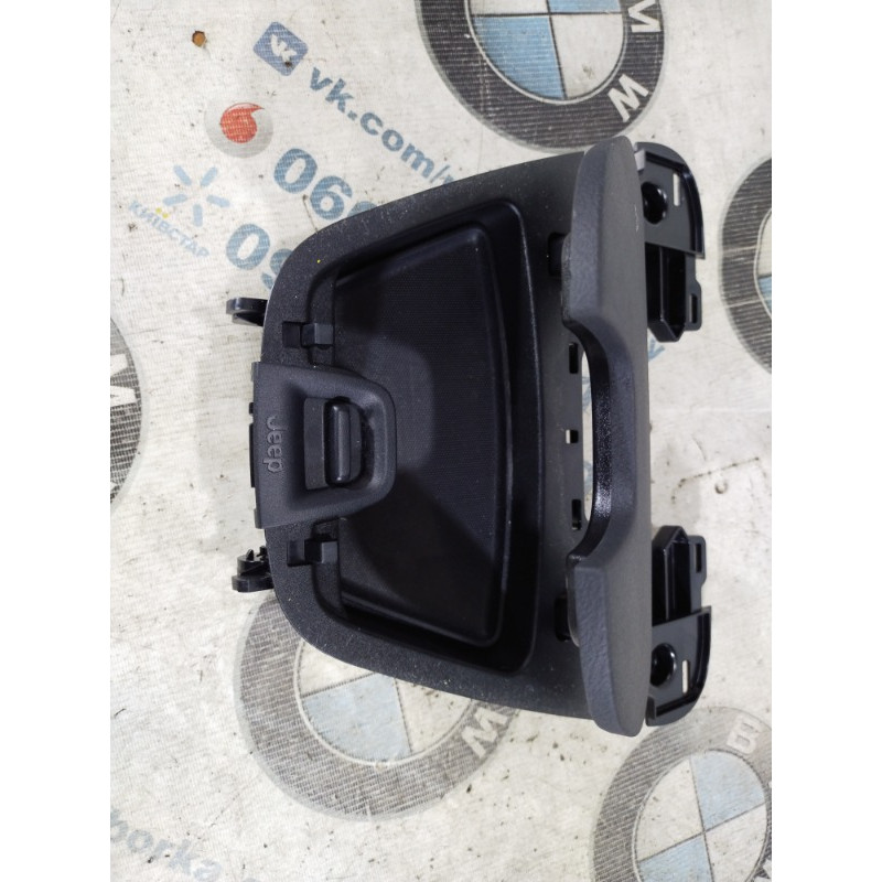 Бардачок торпеды (салон) Jeep Cherokee KL 2014 2.4 1wg51trmaa