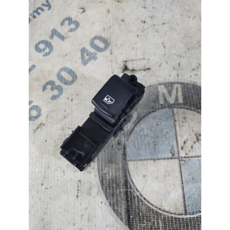 Кнопка склопідйомника (електрика / кнопки) Subaru Forester SJ 2014 2.5 83071sg100