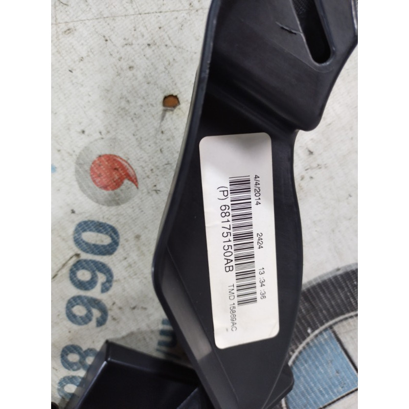 Кронштейн (двигатель и элементы) Jeep Cherokee KL 2014 2.4 68175150ab