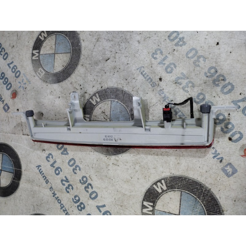 Повторитель стоп сигнала (оптика) Jeep Cherokee KL 2014 2.4 68102902a