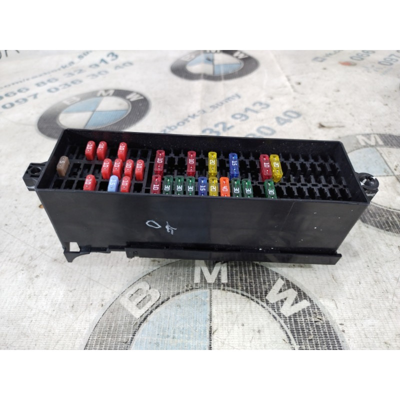 Блок предохранителей (электрика) Volkswagen Passat B8 2016 1.8 6r0937615