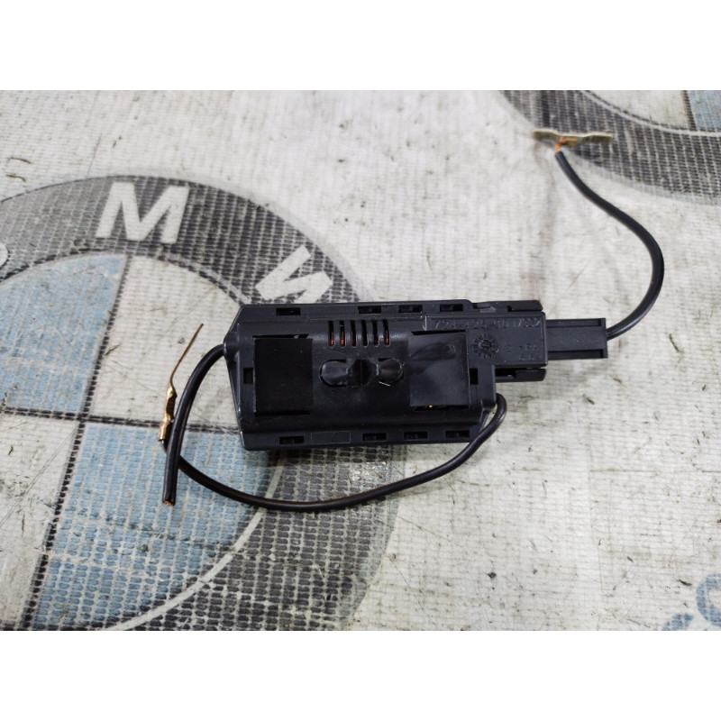 Антенна (электрика) Volkswagen Passat B8 2016 1.8 3aa035570