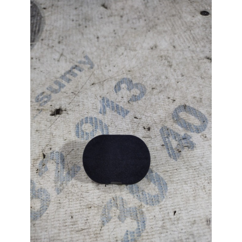 Заглушка (салон) Volkswagen Passat B8 2016 1.8 1k0721989