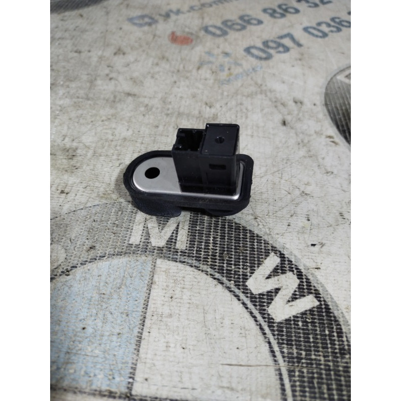 Кінцевик двері (електрика) Subaru Forester SJ 2014 2.5 83331AJ000