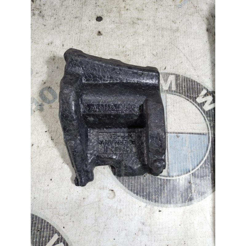 Уплотнитель крыла (кузов и элементы) BMW 5-series F10 2011 N63B44 51487232608