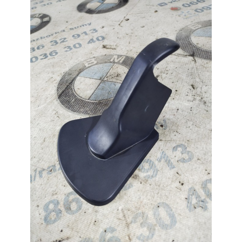 Накладка сидения (салон) Volkswagen Jetta MK6 2011 2.5 8p0886197