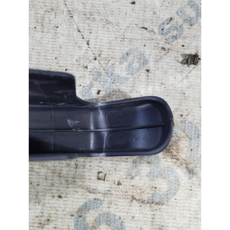 Накладка сидения (салон) Volkswagen Jetta MK6 2011 2.5 8p0886197