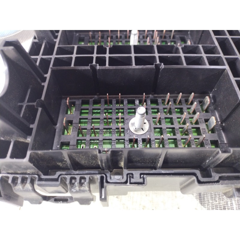 Блок предохранителей (электрика) Jeep Cherokee KL 2014 2.4 68192999af