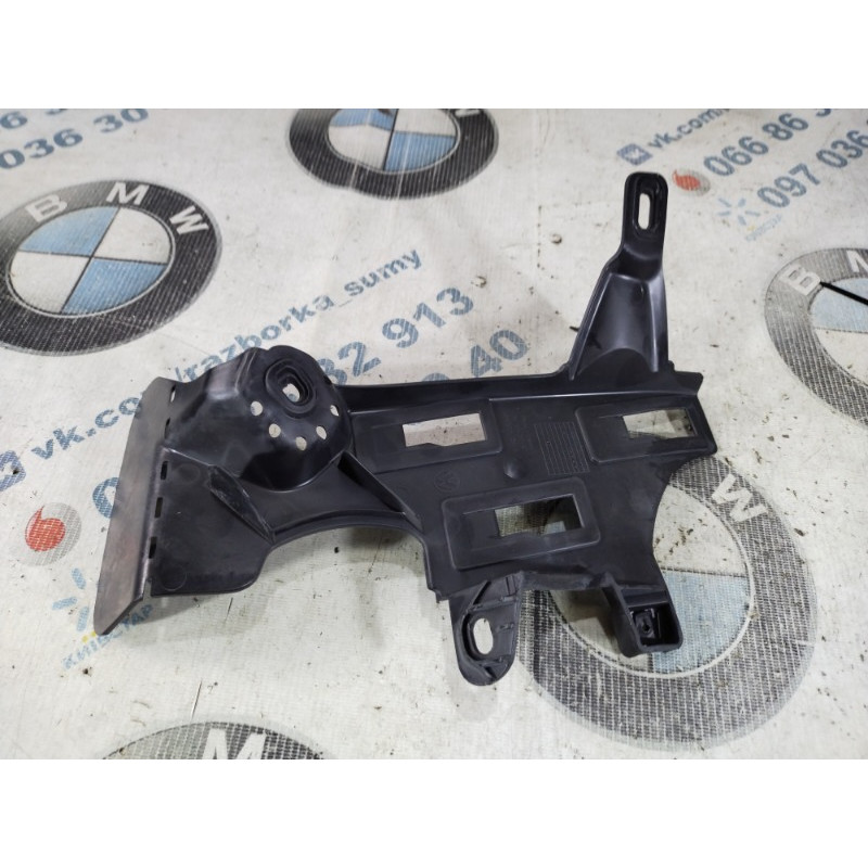 Кронштейн (двигатель и элементы) Volkswagen Passat B8 2016 1.8 561864767