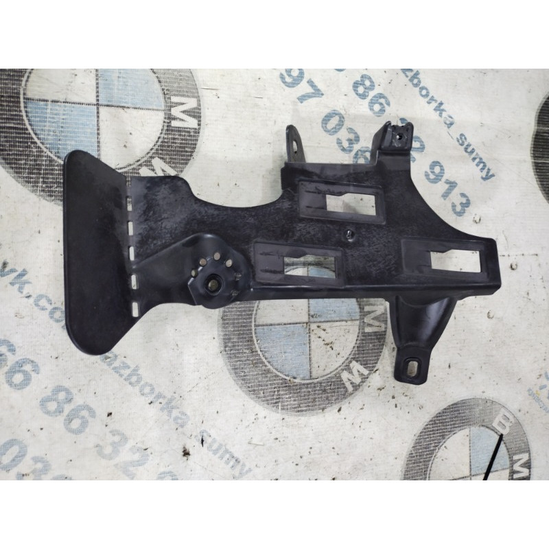 Кронштейн (двигатель и элементы) Volkswagen Passat B8 2016 1.8 561864767