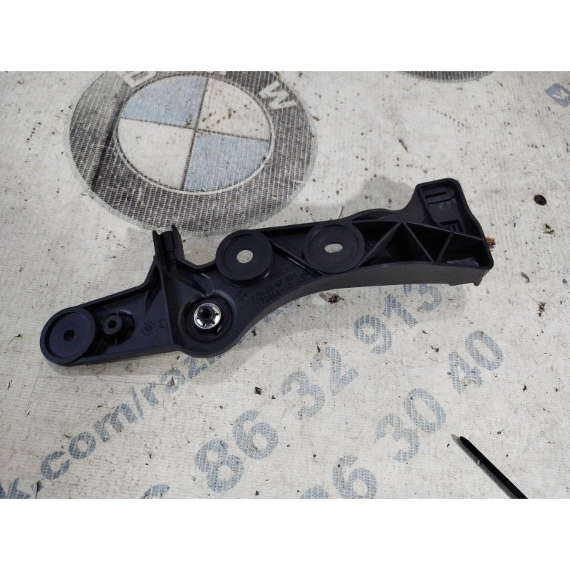 Кронштейн ручки открывания капота (салон) BMW 3-series F30 2013 N20B20 51437326365