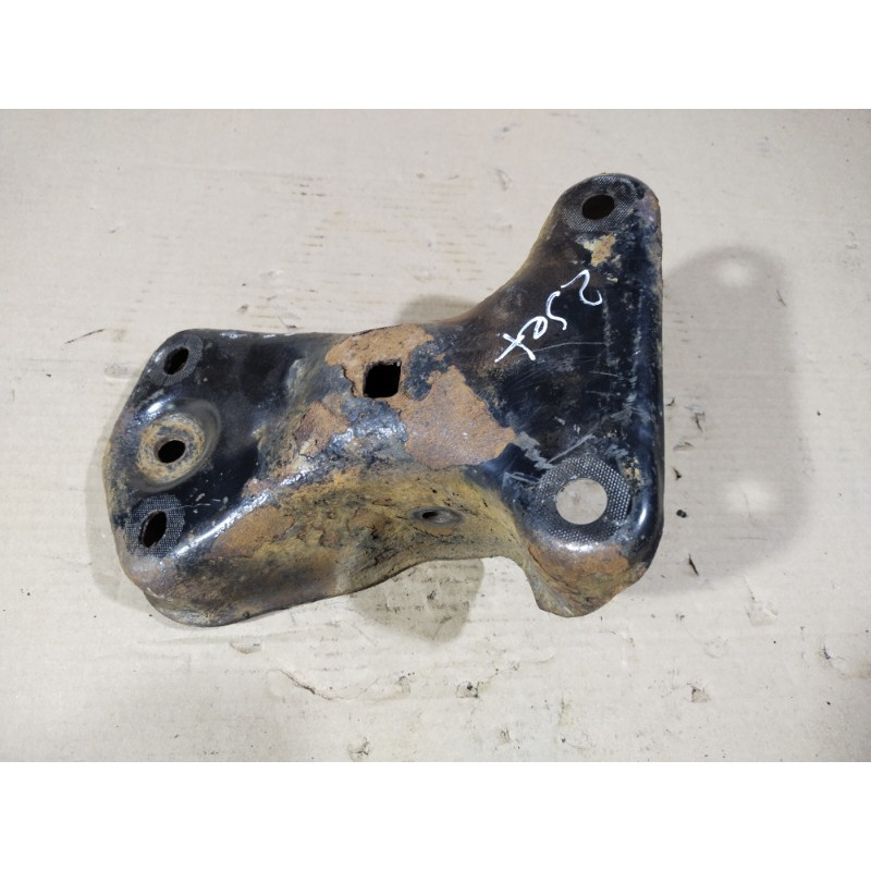 Кронштейн подрамника (подвеска) Volkswagen Jetta MK6 2011 2.5 5c0501545b