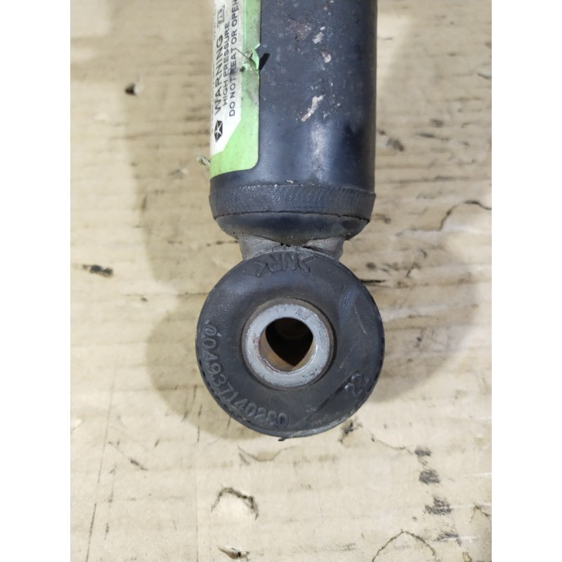 Амортизатор (подвеска) Jeep Compass MK49 2014 2.4 05168163ab