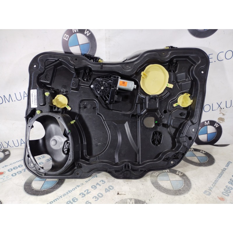 Механизм стеклоподъемника с мотором (кузов и элементы) Jeep Cherokee KL 2014 2.4 68227 256AA