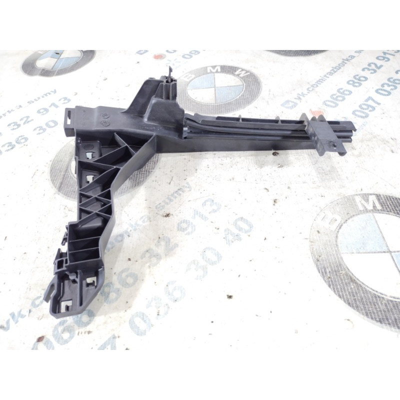 Направляющая стекла двери (кузов и элементы) Jeep Cherokee KL 2014 2.4 68227288AA