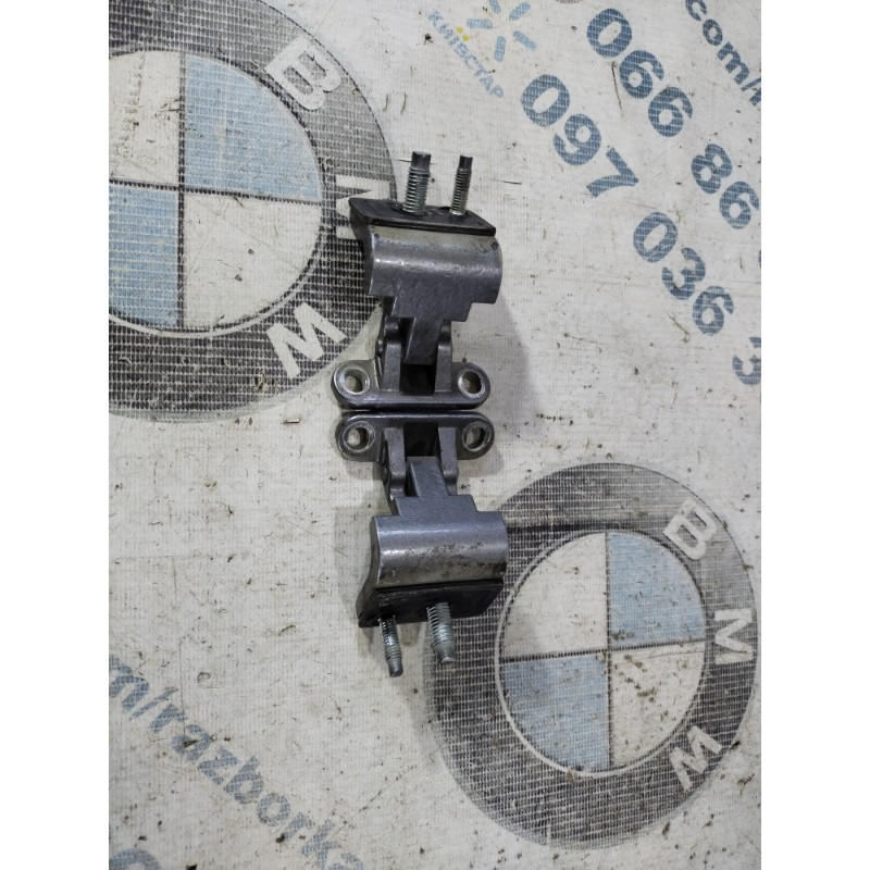 Петля багажника (кузов и элементы) Volkswagen Passat B5 2003 2.5 AKN 3b9827301e