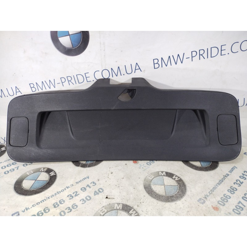 Обшивка багажника (салон) Volkswagen Passat B8 2016 1.8 561867605d