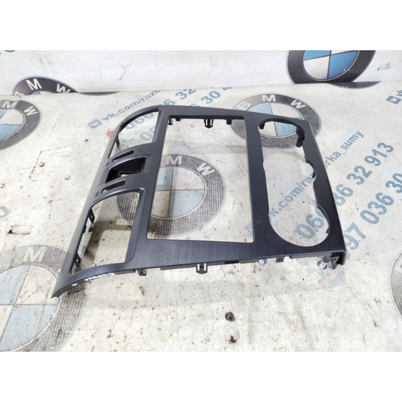 Рамка магнитофона (салон) Subaru Forester SJ 2015 2.5 66065FJ000
