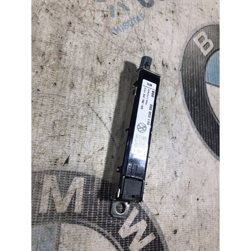 Усилитель антенны (электрика) Volkswagen Passat B8 2016 1.8 561035552