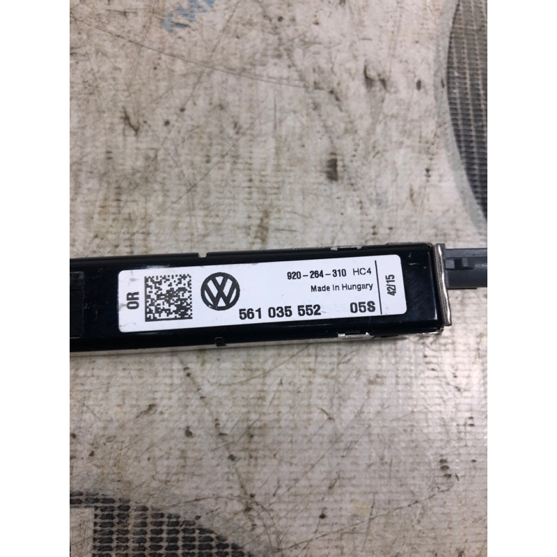 Усилитель антенны (электрика) Volkswagen Passat B8 2016 1.8 561035552