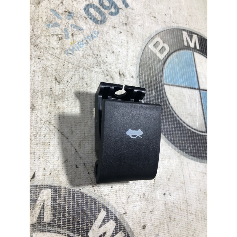 Ручка открывания капота (салон) Jeep Cherokee KL 2014 2.4 68103166AA